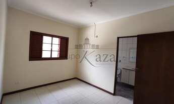 Imagem 7: Casa Sobrado - Bosque dos Eucalíptos - 135m²- 3 Dormitórios