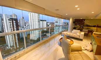 Imagem 2: Apartamento para venda com 271 metros quadrados com 3 quartos