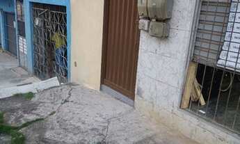 Imagem: Alugo kitnet somente para uma ou duas pessoas