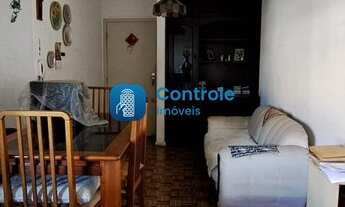 Imagem 4: R)Apartamento com 03 dormitórios sendo uma suite no bairro Coqueiros, em Florianópolis