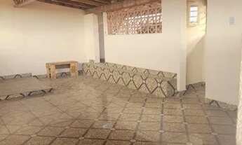 Imagem 2: Casa térrea Parque das Laranjeiras 4 vagas de garagem