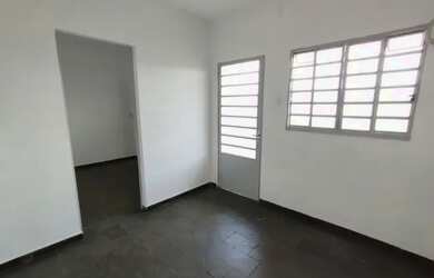 Imagem 3: Casa para aluguel no bairro Santa helena de 1 quarto