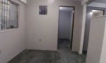 Imagem 4: Aluga-se imóvel 2/4 pintado e gradeado