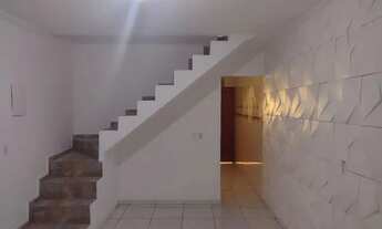 Imagem 5: Excelente casa duplex no Valverde