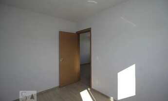 Imagem 3: Apartamento para Aluguel - Olaria, 2 Quartos, 47 m2