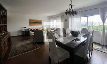 Imagem 2: Apartamento à Venda - Moema, 3 Quartos, 135 m2