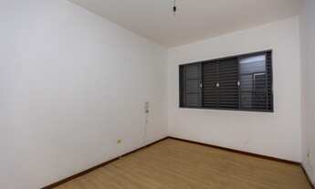 Imagem 7: Ponto comercial/Loja/Box para aluguel possui 312 metros quadrados em Parolin - Curitiba