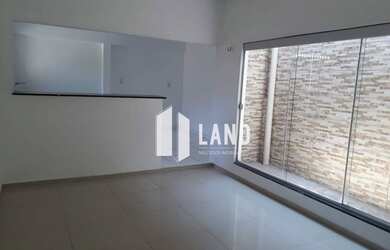 Imagem 3: Casa Para Vender com 3 quartos 1 suítes no bairro Parque Piauí em Teresina