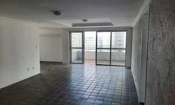 Imagem 4: Emília Lopes Casa com 5 banheiros