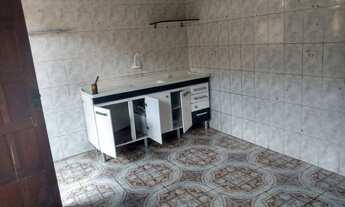 Imagem 4: Casa com 4 cômodos e garagem