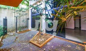 Imagem 5: Casa à venda ou para alugar no bairro Sumaré, com 9 salas, 500m²