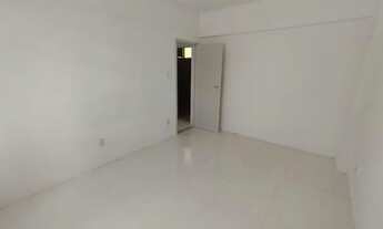 Imagem 7: Apartamento com 2 quartos e dependência completa, 1 vaga, em Brotas - Salvador - BA