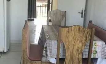 Imagem 3: Apenas divulgando. (Lê anúncio) kitnet BOA VISTA