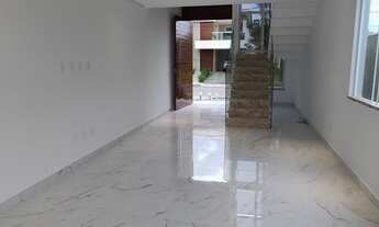 Imagem 4: Casa de condomínio para venda tem 251 metros quadrados com 4 quartos