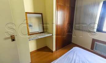 Imagem 6: Flat mobiliado com cômodos bem generosos, varanda, ao lado do Supermercado Carrefour. Sem