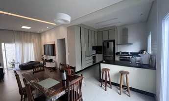 Imagem 2: Casa com 5 dormitórios para alugar, 330 m² por R$ 8.750,00/mês - Urbanova - São José dos C