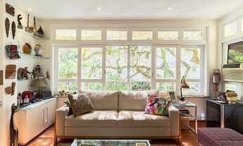 Imagem: Apartamento reformado em prédio de época