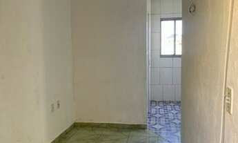 Imagem 5: Apartamento na Avenida Mazzei - 1,3km do Metro Tucuruvi com dois quartos, sala e cozinha