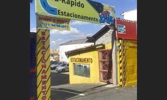 Imagem: ESTACIONAMENTO ) LAVA RÁPIDO