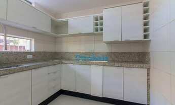 Imagem 6: Casa com 3 quartos para alugar, 130 m² por R$ 4.130/mês - Água Verde - Curitiba/PR