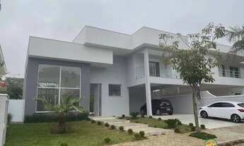 Imagem 2: Casa nova, clean, 4 dormitorios, suítes com piscina em condomínio