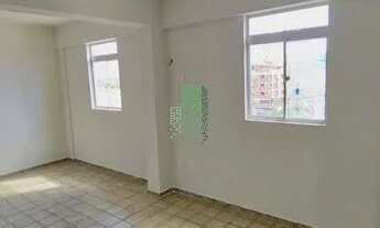 Imagem 6: Apartamento com 02 quartos (01 suíte), para aluguel em Intermares, 80 m², prédio com eleva