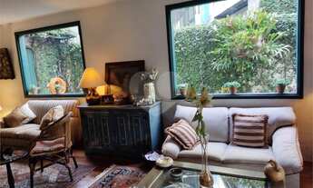 Imagem 7: Casa em rua fechada