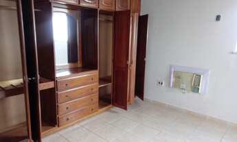 Imagem 4: Alugo Casa para Fins Comerciais na Praça 14 com 3 suites