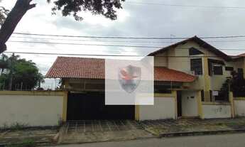 Imagem: Casa com 6 dormitórios à venda, 430 m²