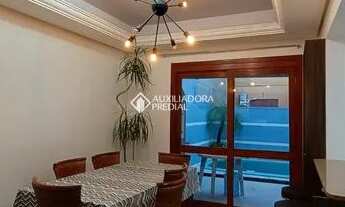 Imagem 3: PORTO ALEGRE - Casa Padrão - Hípica