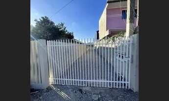 Imagem 6: Casa do meio Casa em condomínio com 2 dormitórios