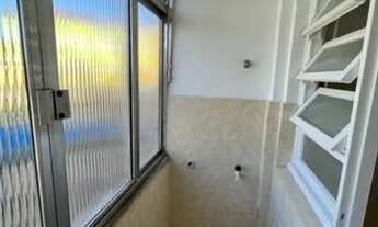 Imagem 6: PORTO ALEGRE - Apartamento Padrão - PASSO DA AREIA