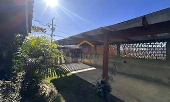 Imagem 3: Casa com piscina e 4 dormitórios a venda