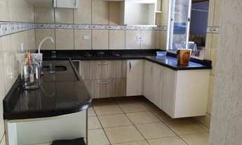 Imagem 2: Casa 3 Quartos Casa com 3 dormitórios