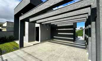 Imagem 5: Casa semi mobiliada com 3 dormitórios sendo 1 suíte e 4 vagas de garagem em São José dos P