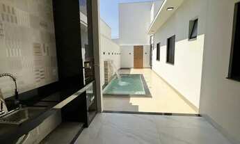 Imagem 4: Casa com piscina no condomínio villa segura!