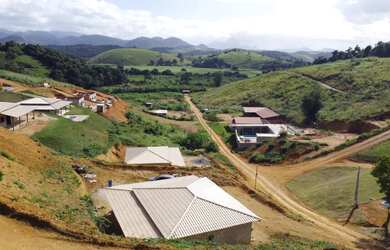 Imagem 2: Vendo ou troco chácaras