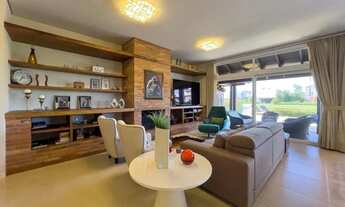 Imagem 3: Casa em condomínio Térrea com 274 metros 4 Suítes no Centro de Xangri-Lá - RS