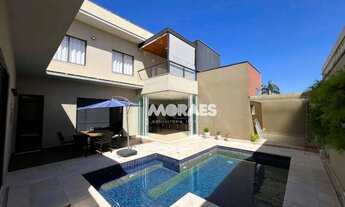 Imagem: Casa em Condomínio Fechado com 4 suítes