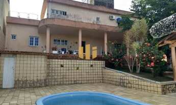 Imagem 2: CASA ESPAÇOSA COM ÁREA DE LAZER COMPLETA EM CARPINA