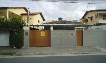 Imagem: Aluga-se casa Casa no José Américo, situada