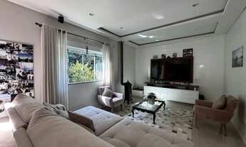 Imagem 4: Casa de Alto Padrão em Condomínio Exclusivo na Trindade