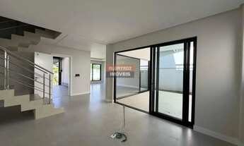 Imagem 4: Casa para Venda em Florianópolis, João Paulo, 3 dormitórios, 3 suítes, 4 banheiros, 2 vaga