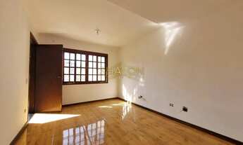 Imagem: SOBRADO FRENTE RUA, 3 QUARTOS SENDO 1 SUÍTE