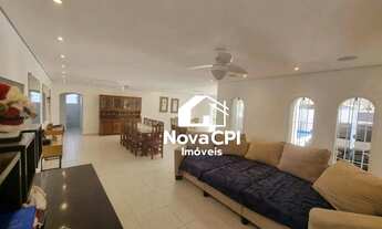 Imagem 3: Casa à venda no Guarujá, bairro Enseada 4 Quartos Com Piscina e Churrasqueira