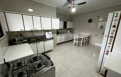 Imagem 6: Apartamento 2 Dormitórios Mobiliado para locação na Ponta da Praia, Santos 120 m² com 1 V