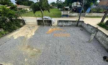 Imagem 2: Casa de esquina com amplo terreno a poucos metros da Praia de Itapirubá no bairro Boa Vist