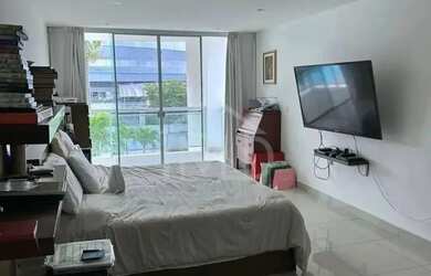 Imagem 16: Casa na Barra da Tijuca, 5 suítes, sótão, piscina 1100m