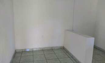 Imagem: Edícula próximo UFMS 2 uma quadra