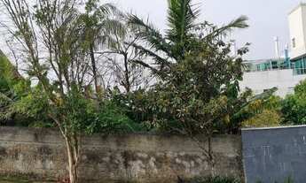 Imagem: Excelente terreno de 327,60m2 no bairro